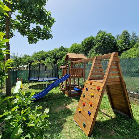 Guest House Ivan Cherni Osum ภายนอก รูปภาพ