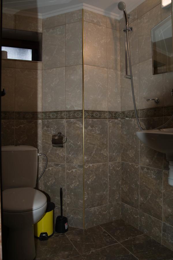 Guest House Ivan Cherni Osum ภายนอก รูปภาพ